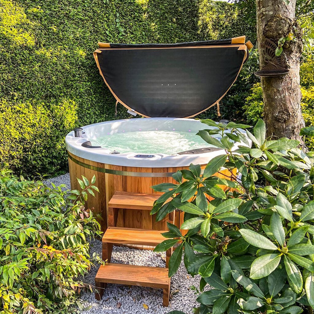 Uitdrukkelijk Rubriek Blind Ronde Jacuzzi kopen? Sunspa Benelux