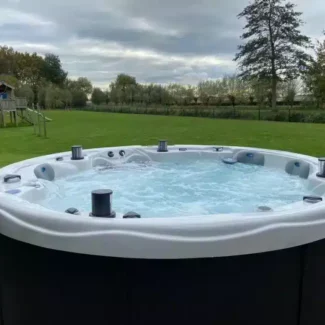 Fox spa cosmos ronde jacuzzi