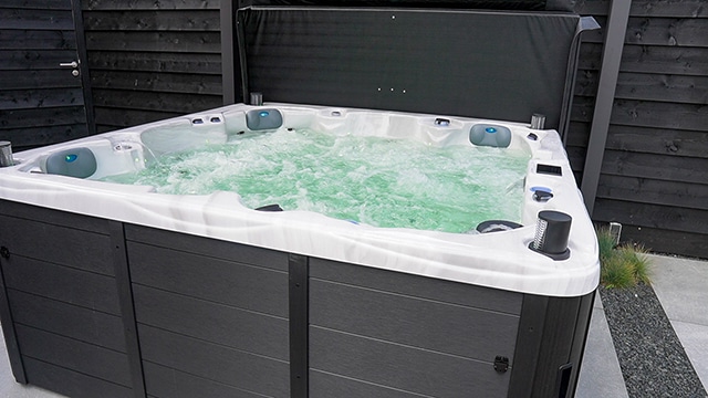 Onderhoud van uw jacuzzi of spa -