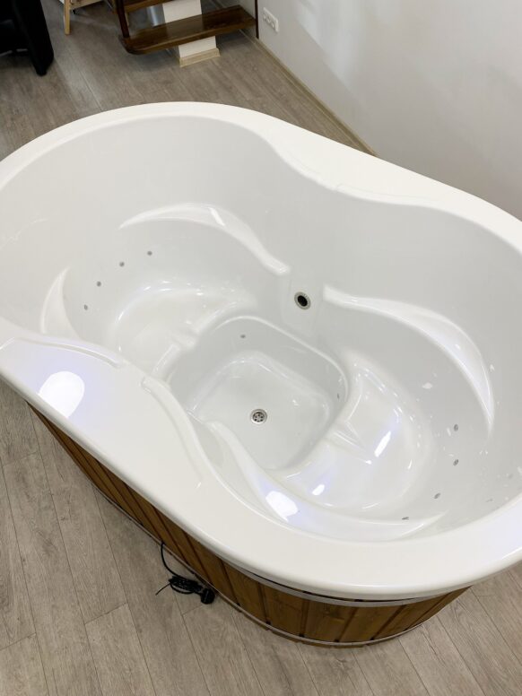 Ovale Hottub Suntub - Afbeelding 2